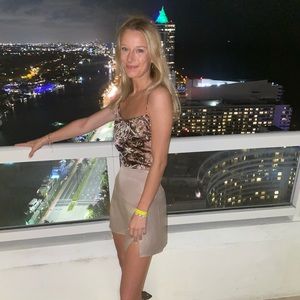 Meet your Posher, Allie